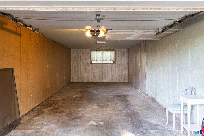 Building Photo - 60 Overlook Ave