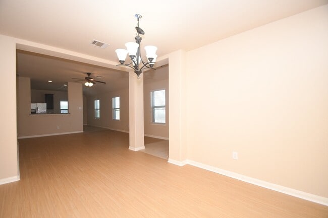 Building Photo - 10015 Bitternut Hickory Ln