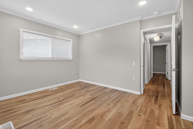 Building Photo - Beautiful 1930's 2bd/2ba Bungalow in Boise's Historic North End