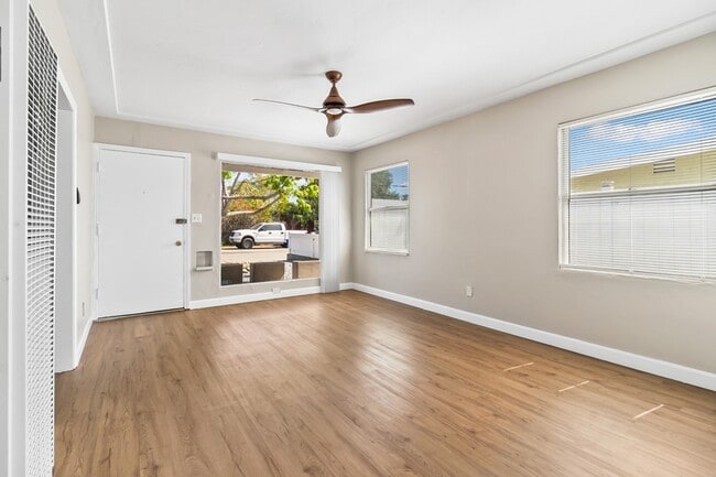 Building Photo - 3712 Odom St