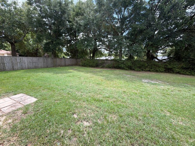 Building Photo - 4633 Ridge Pointe Dr