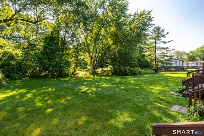 Building Photo - 101 Cedar Hollow Dr