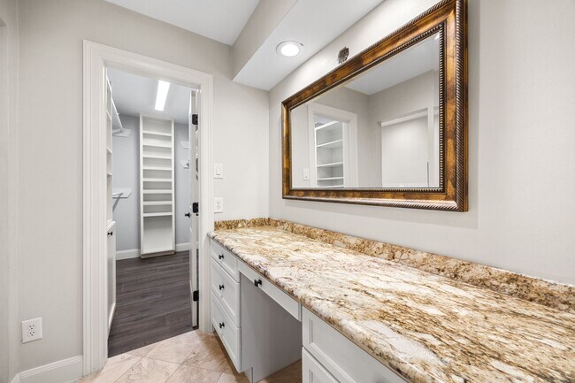 Building Photo - 11426 Cold Spring Dr