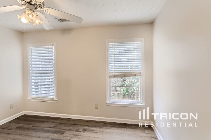 Building Photo - 2760 Springrock Hill Trail