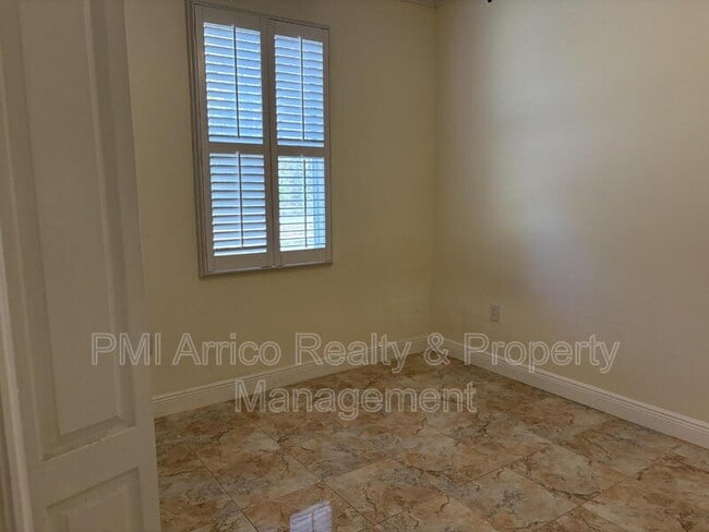 Building Photo - 8611 Olive Moss Ct