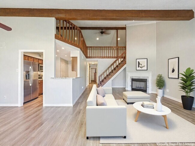 Building Photo - 64 Hideaway Dr