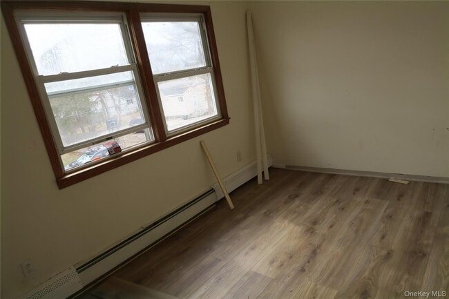 Building Photo - 173 Aspen Rd