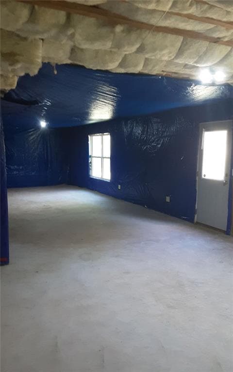 Building Photo - 132 Lakeshore Pkwy