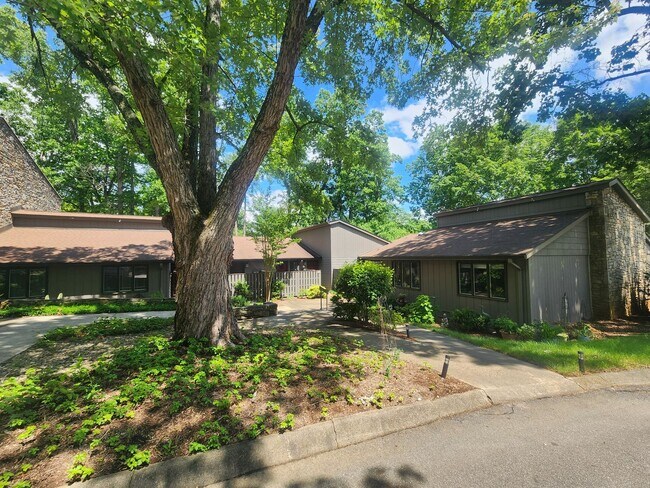 Primary Photo - Crowfields Rental - 55+ Community