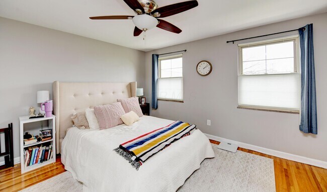 Building Photo - 1870 Northwest Blvd