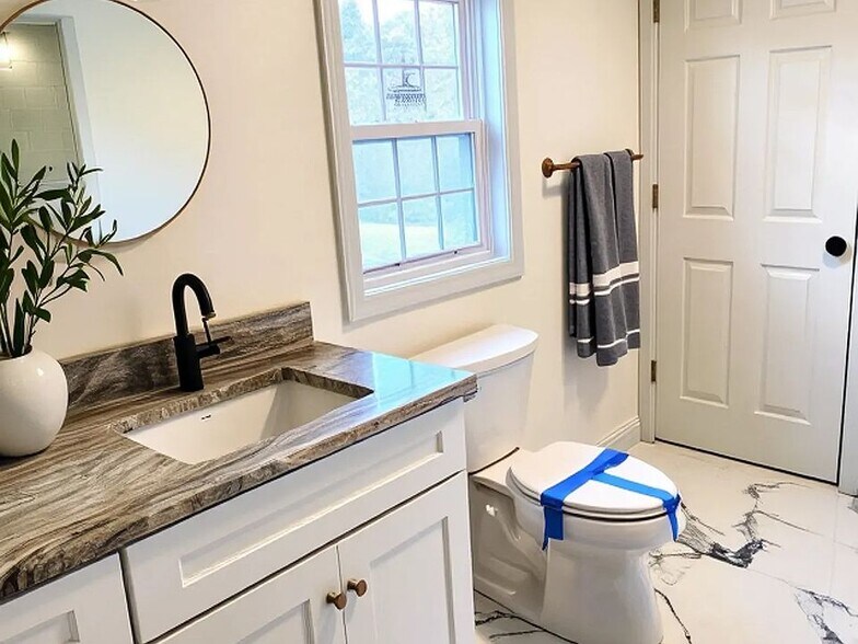 Building Photo - 16 Elmwood St