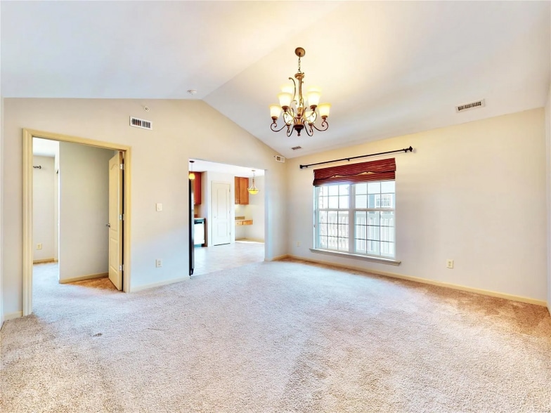 Building Photo - 5132 Welsh Dr