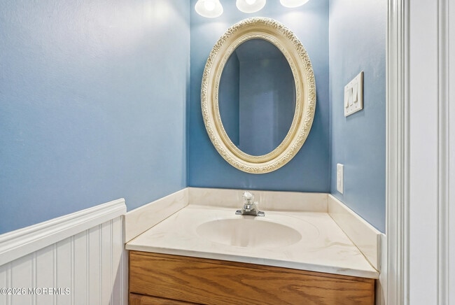 Building Photo - 720 Talmadge Ave