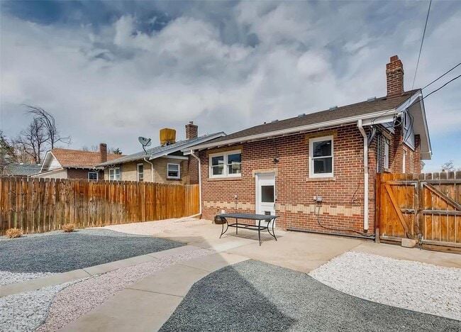 Building Photo - Sunnyside Denver bungalow for rent