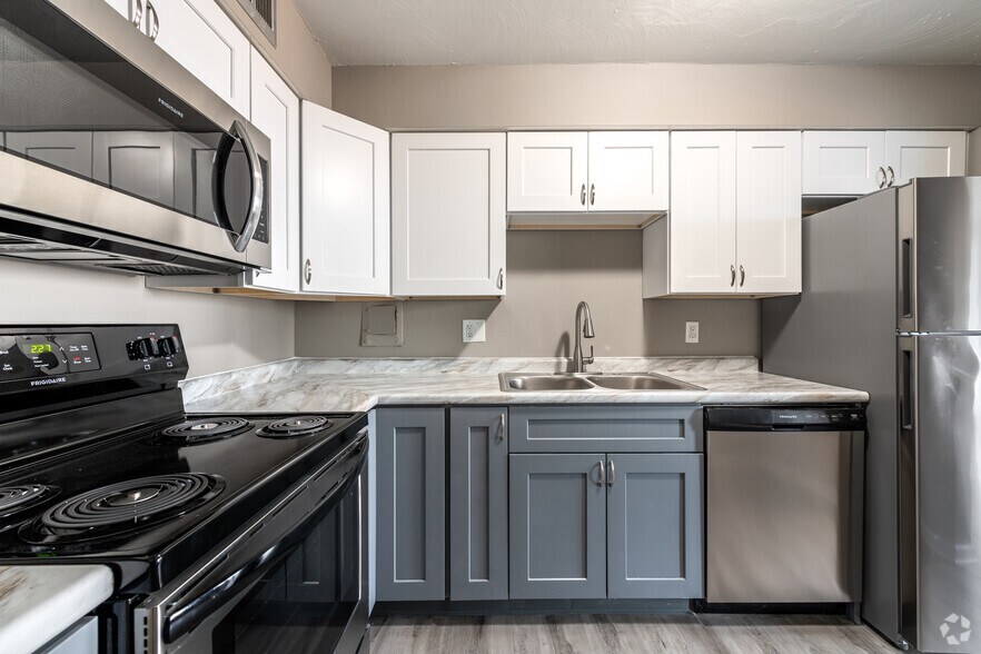 Westbury Apartments 25151 Brookpark Rd North Olmsted OH 44070