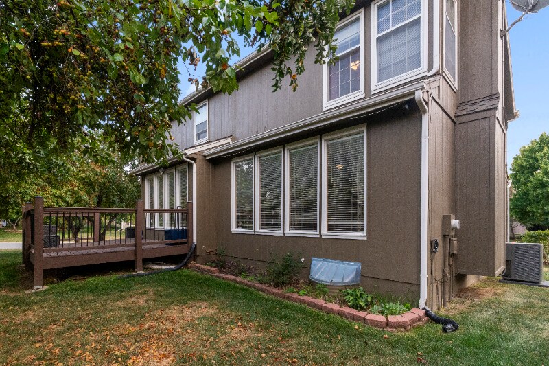 Building Photo - 12443 Benson St