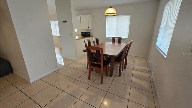 Building Photo - 4854 Kingston Cir