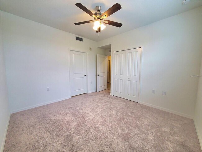 Building Photo - 14161 Heritage Landing Blvd
