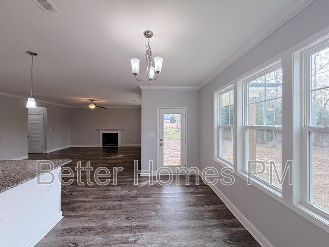 Building Photo - 9058 White Oak Hill Rd