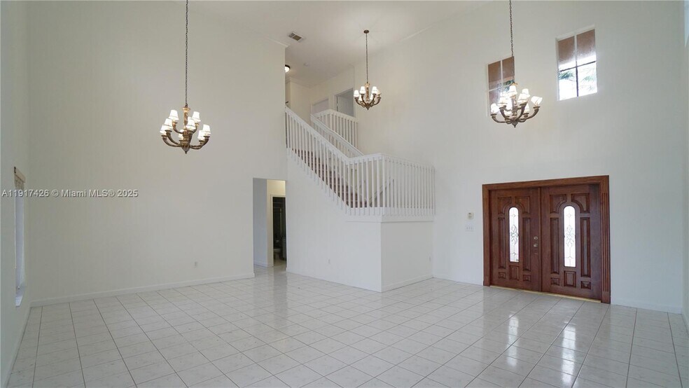 Building Photo - 14061 SW 136th Pl