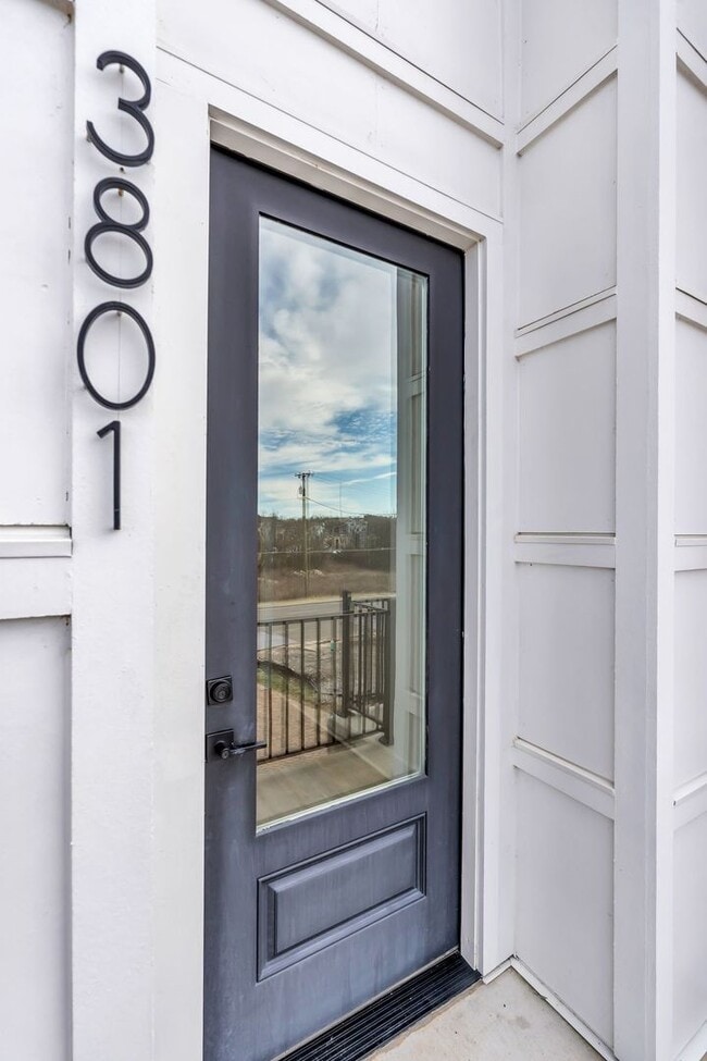 Building Photo - New build in West Nashville!