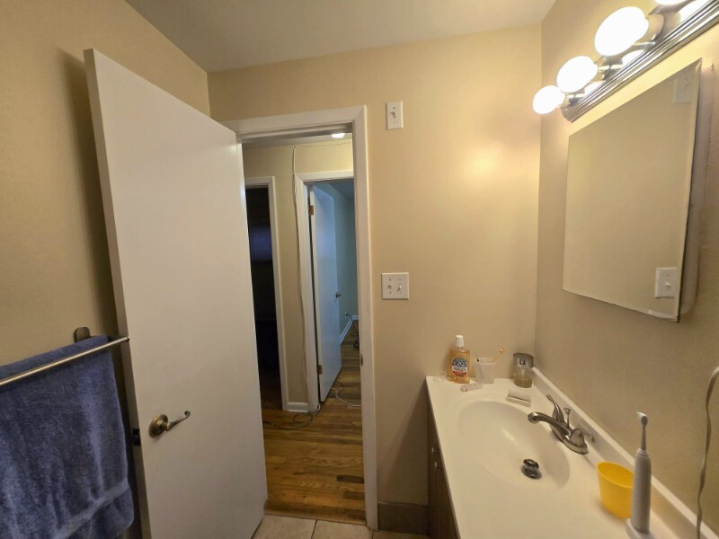 Building Photo - 8250 Chase Way