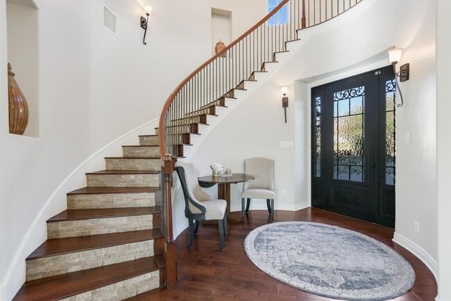 Building Photo - 211 Jack Nicklaus Dr