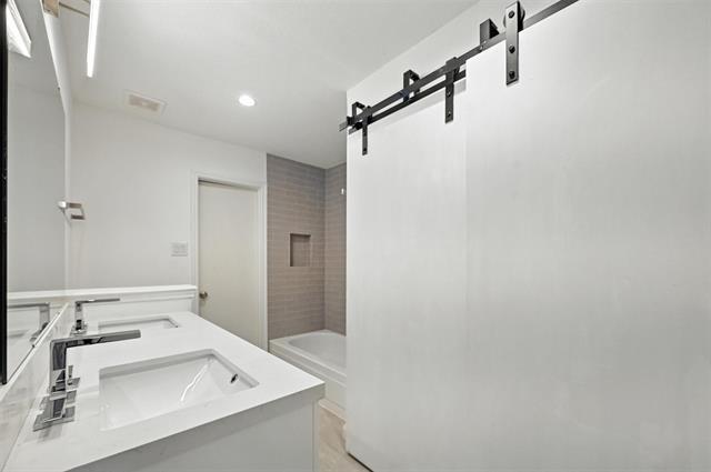 Building Photo - 6220 Bentwood Trail