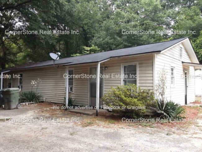 Building Photo - 2654 Everitte St