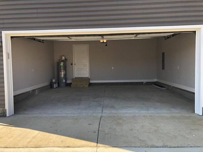 Building Photo - 474 Tundra Dr