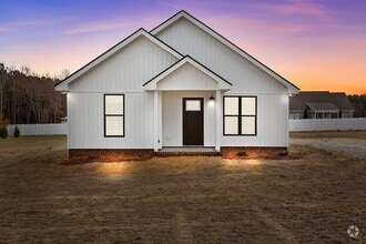 Building Photo - New Construction!