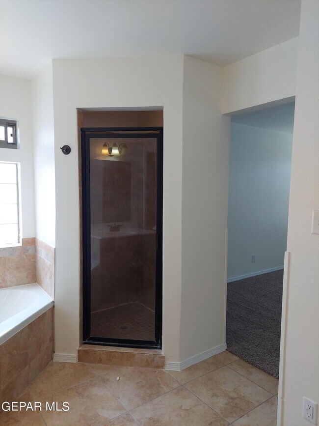 Building Photo - 11236 Horse Ranch St