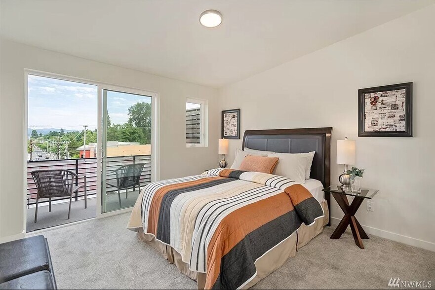 3rd Floor bedroom, balcony with a view of Lake Washington - 9268 50th Ave S
