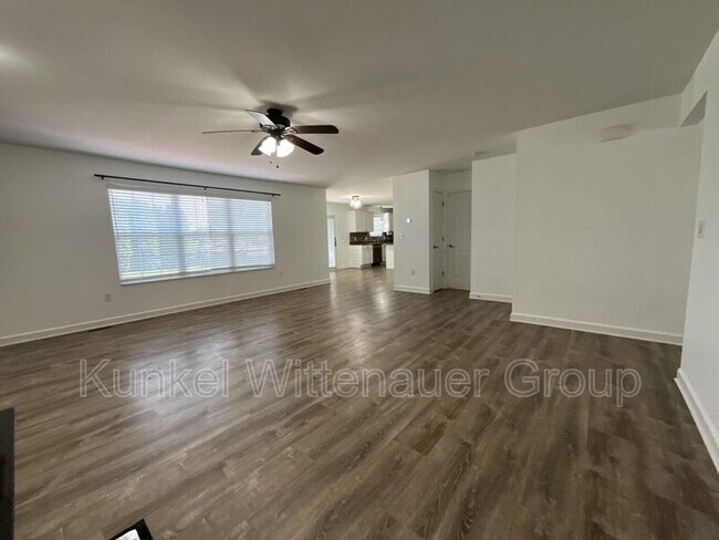 Building Photo - 2621 Greystone Estates Pkwy