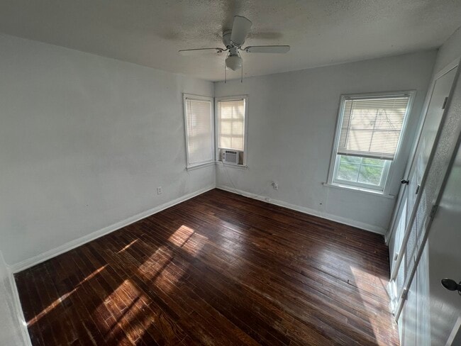 Building Photo - 2615 36th St