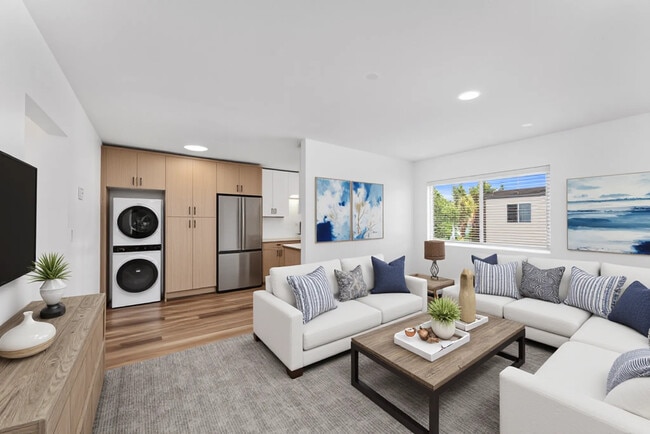 Building Photo - Swell Apartments