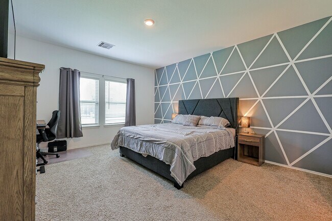 Building Photo - 22603 Aspen Tarn Trl