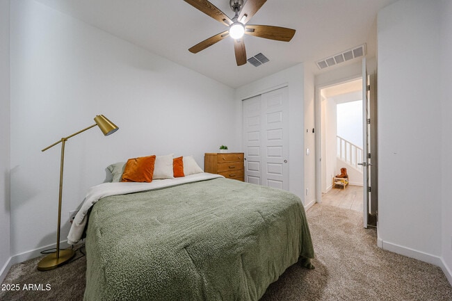 Building Photo - 8334 E Paloma Ave