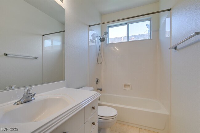 Building Photo - 7000 Point Cabrillo Ct