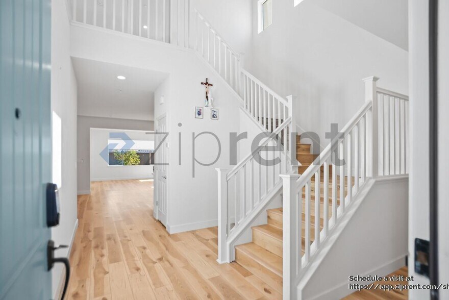 Building Photo - 4124 Maddy Ave