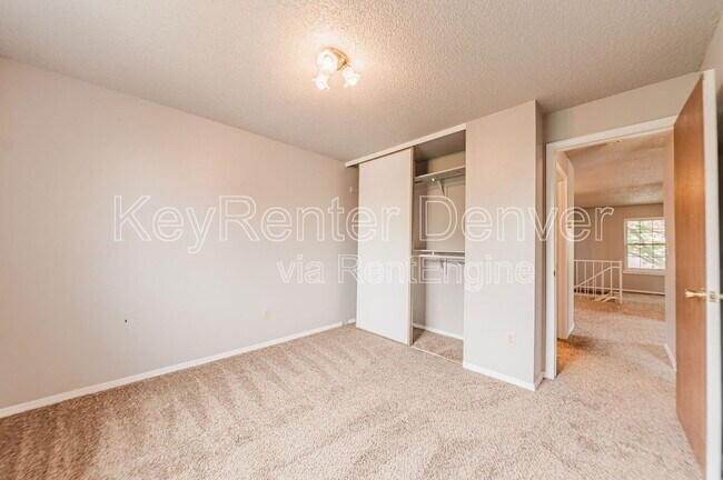 Building Photo - 1498 S Bahama St