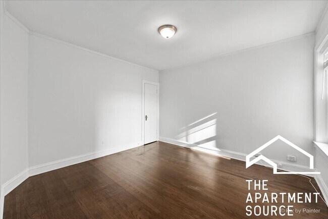 Building Photo - 5428 N Campbell Ave