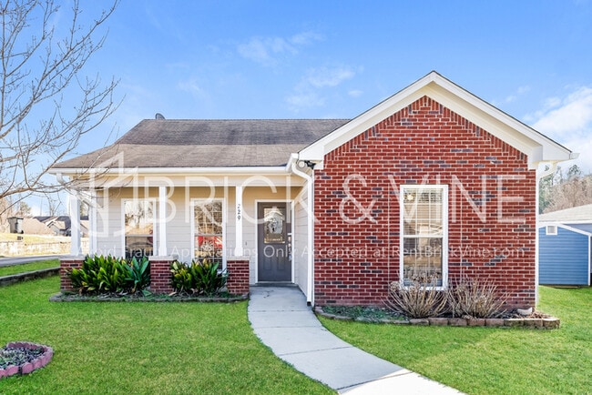 Primary Photo - 229 Saratoga Ln