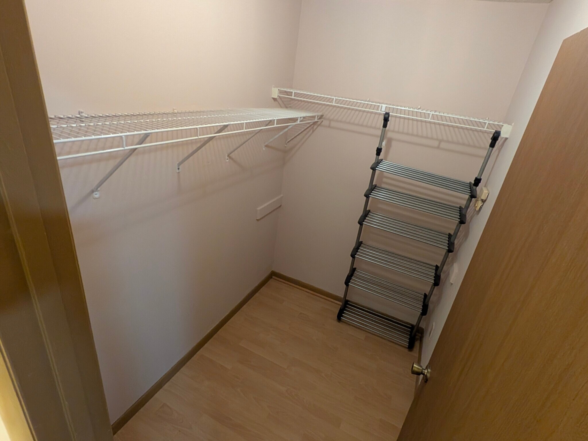 Building Photo - 2163 Hedgerow Rd