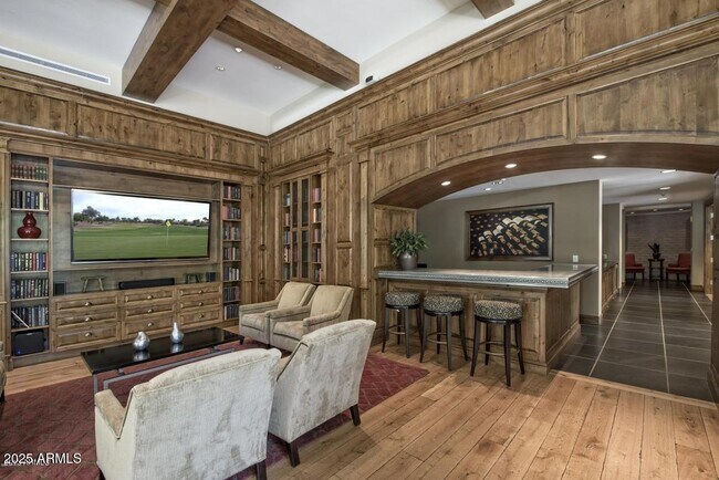 Building Photo - 7181 E Camelback Rd