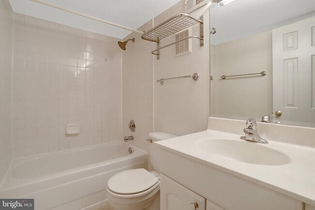 Building Photo - 4810 29th St S