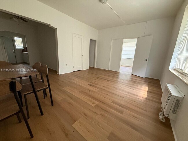 Building Photo - 6830 Harding Ave