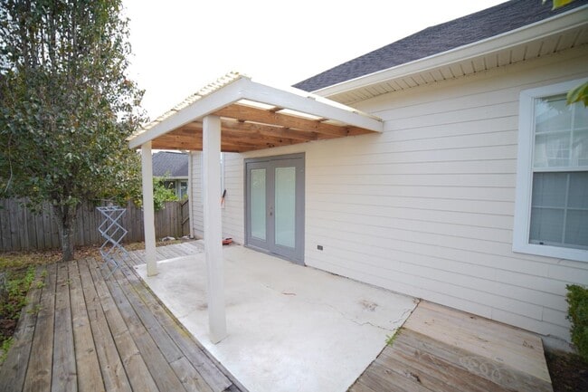 Building Photo - 5560 Hampton Hill Cir