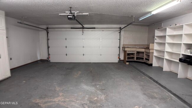 Building Photo - 4719 Frankfort Ave