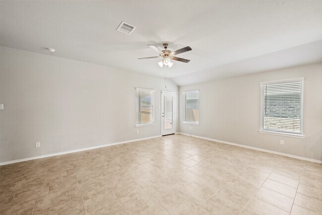 Building Photo - 13919 Leigh Lake Ln